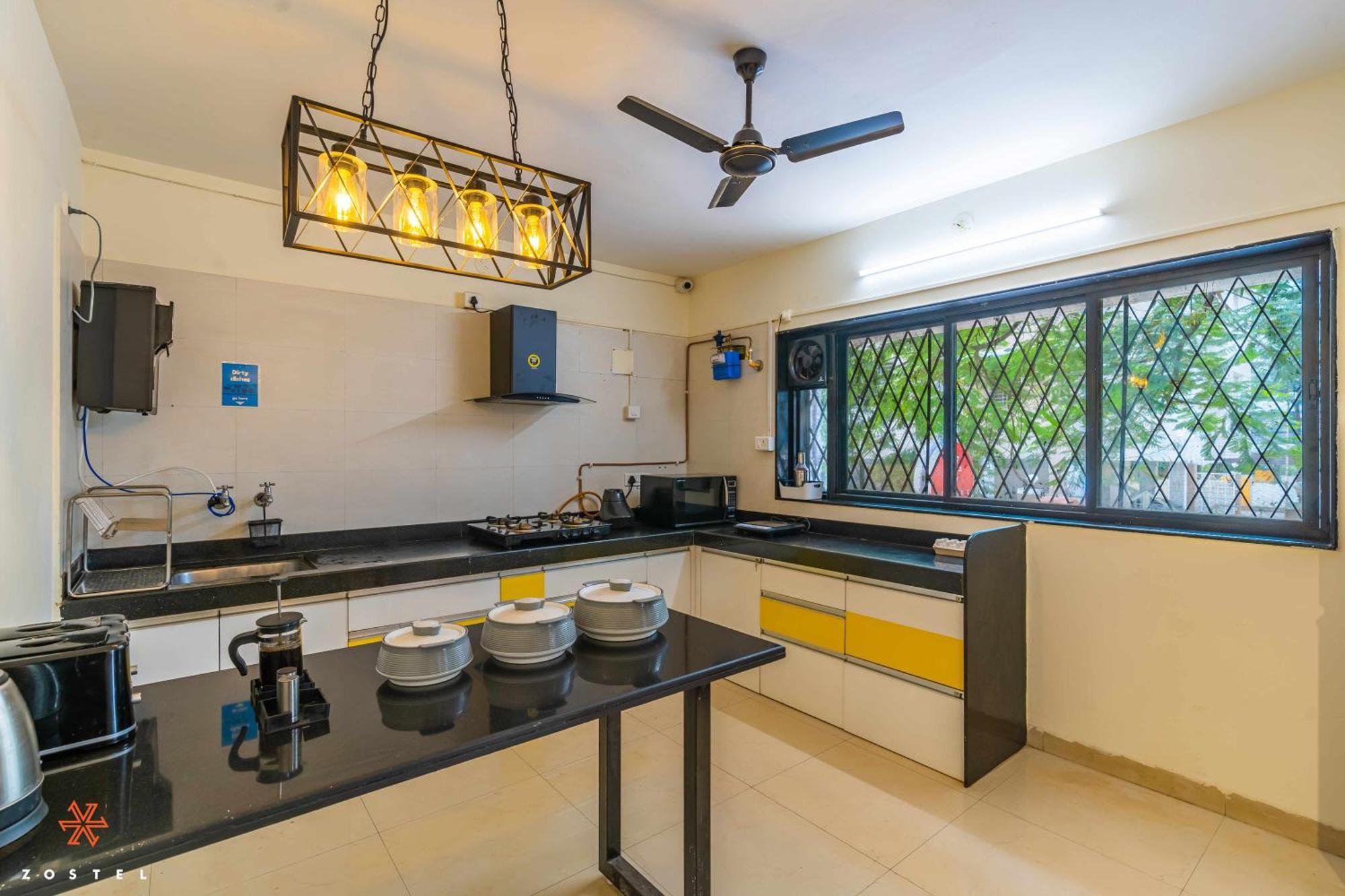 Zostel Pune Exterior photo